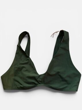 ITALIAN PLUNGE BIKINI TOP